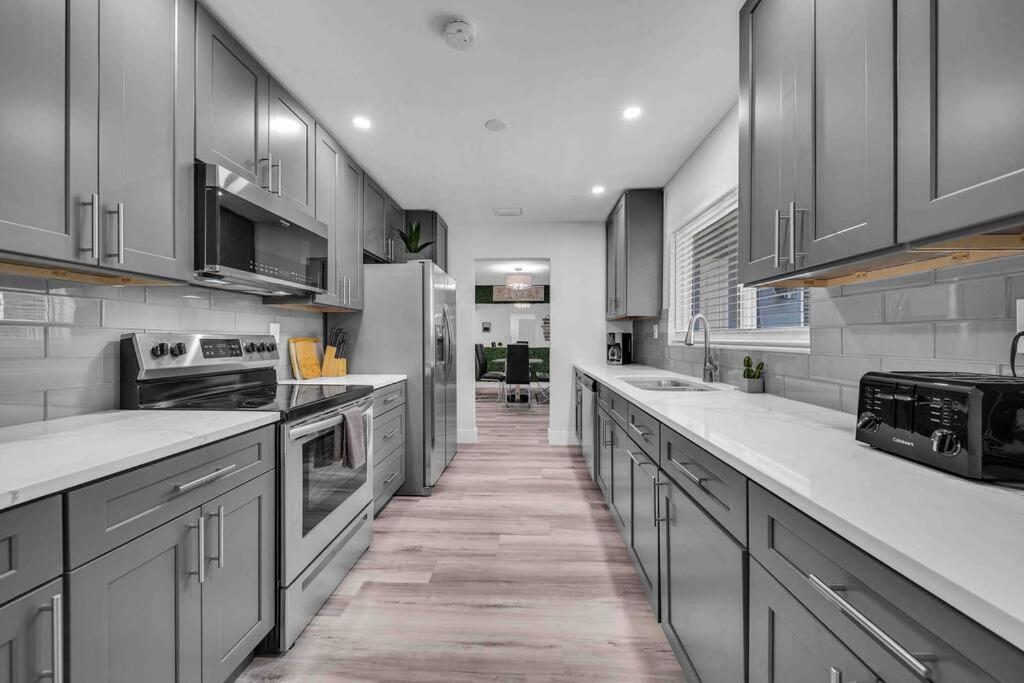 Sweet Escape 5 Br/2Ba Min From Airport And Beach Fort Lauderdale Exterior photo